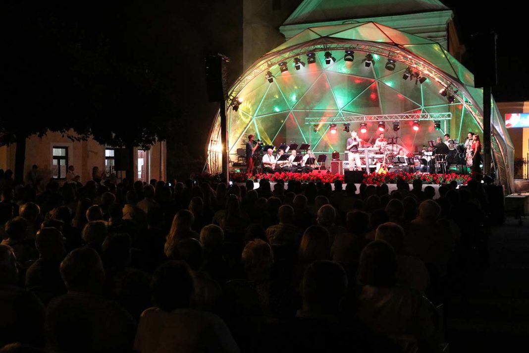 sveti križ začretje prvi glas zagorja