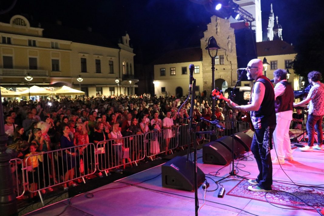 marija bistrica crvena jabuka