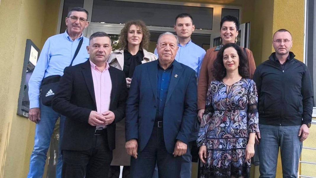 Delegacija Kumrovca u Bolyarovu 1